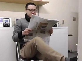 Simoyaka2: The famous Japanese gay boy on YouTube and Ustream.