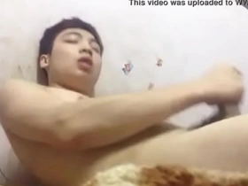 Huge dildo in gay China sex scene