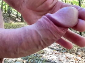 Horny guy gets naked and experiences orgasm on a walk